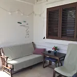Apartment Sunny Val 1 *