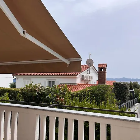 Lägenhet Sunny Val 1