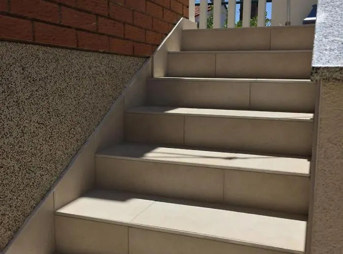 Sunny Val 1 * Petrcane